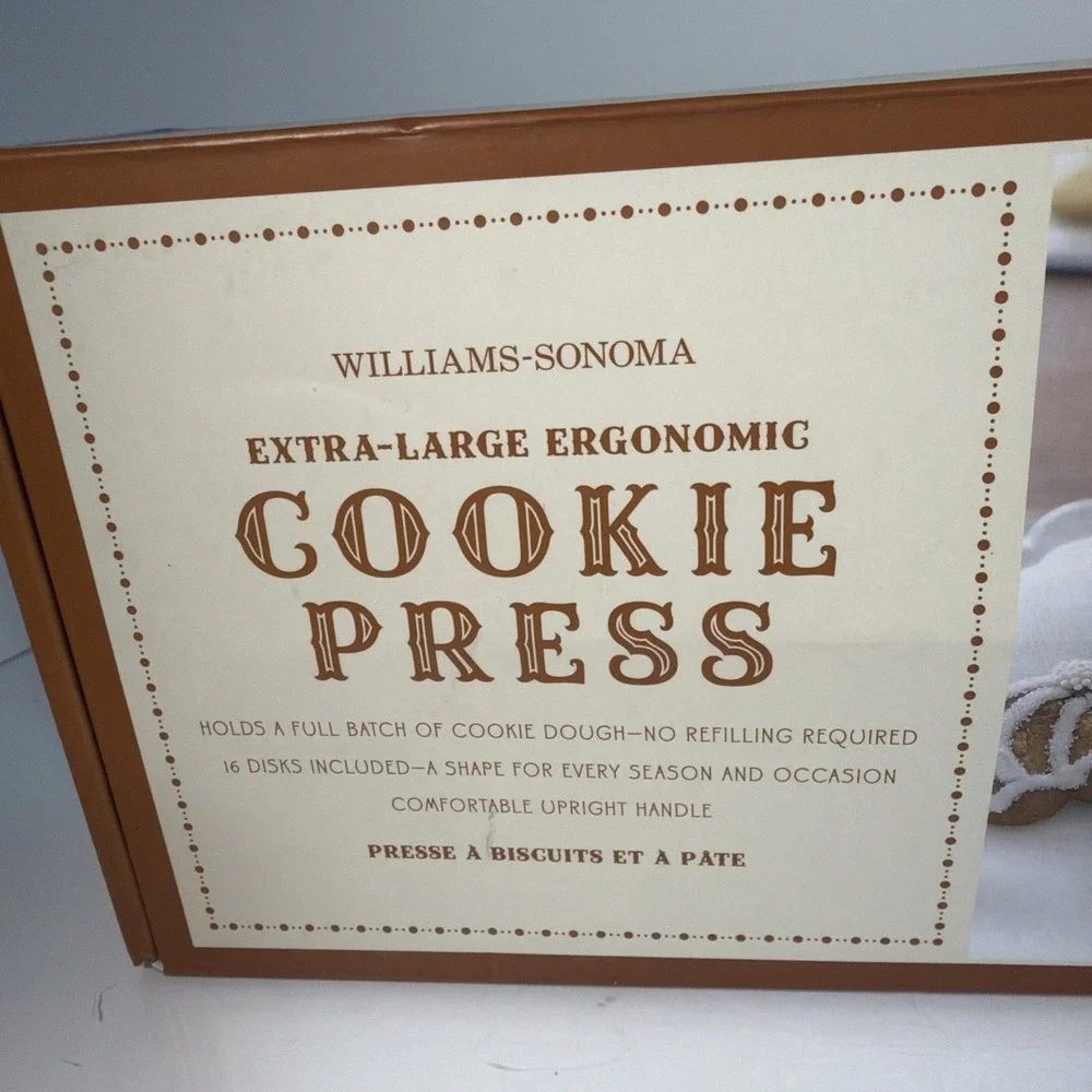 New Williams Sonoma Extra Large Ergonomic Cookie Press 16 Shape Disks Holiday Se